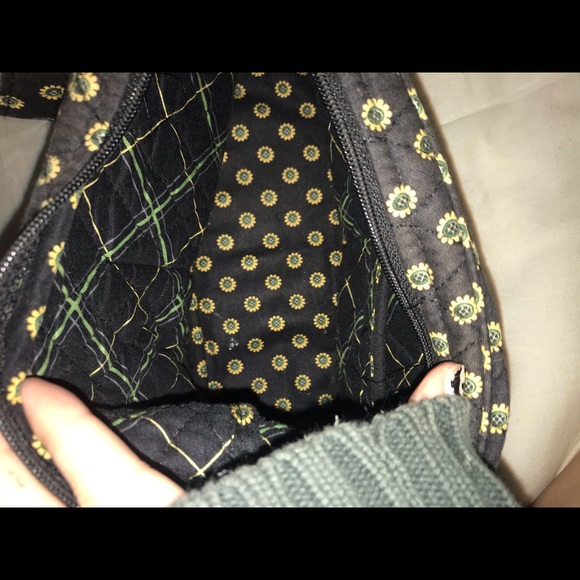 Cute Vera bradley barely used fall themed purse - Picture 3 of 3